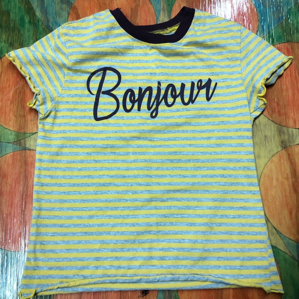 Juniors Kind Karma Size XS Tee Bonjour